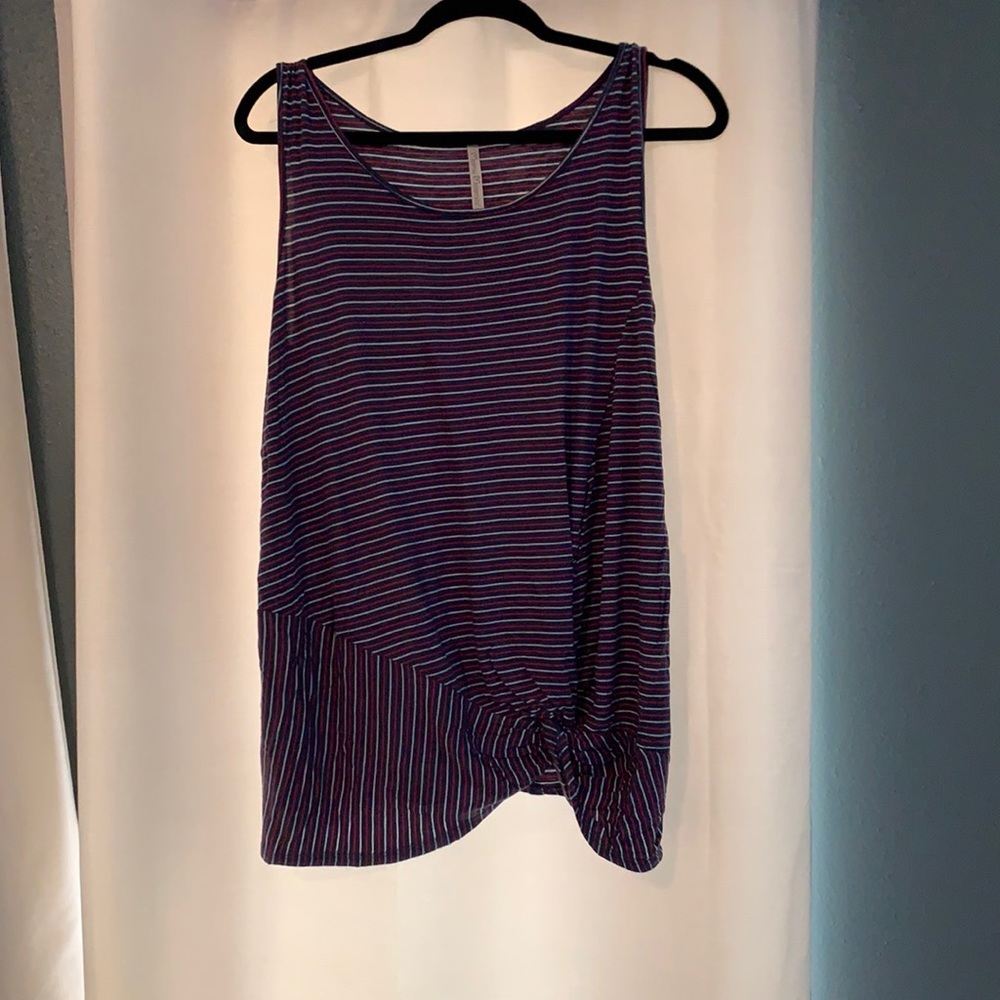 Misimu Maternity Abdiel Twist Top